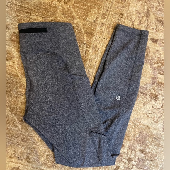 Lululemon Leggings size 4 - Picture 7 of 9